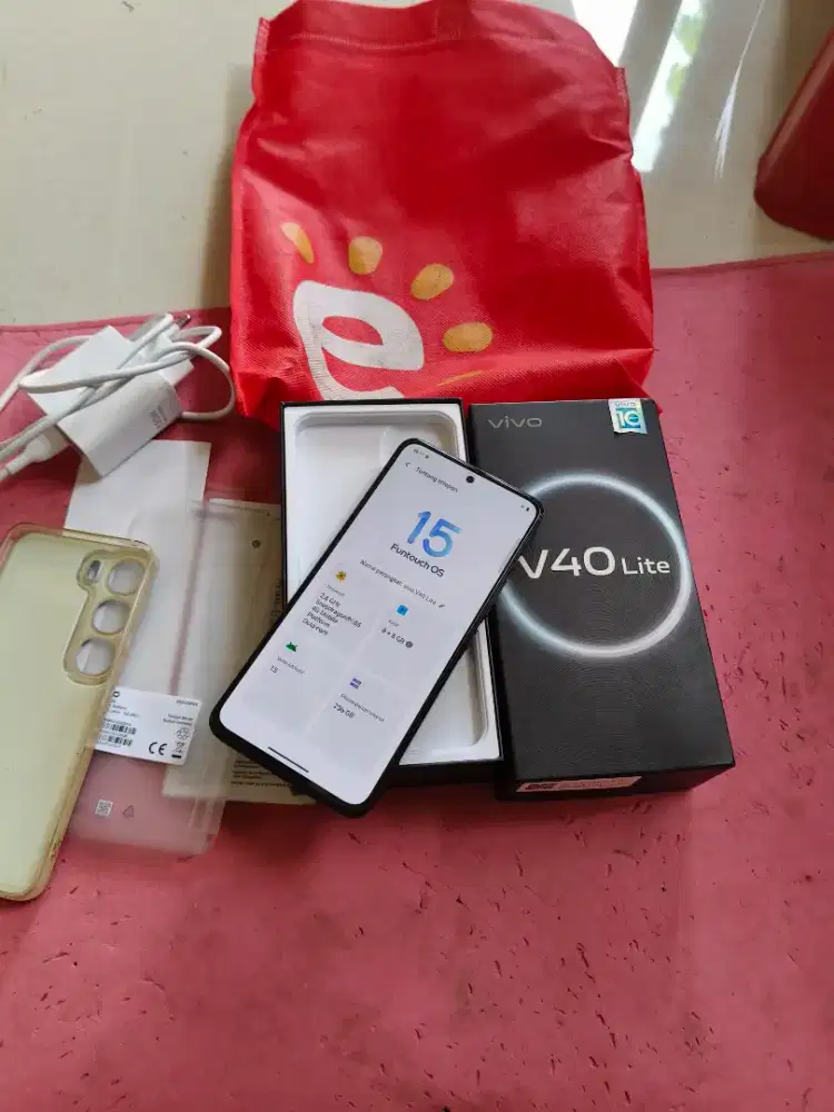 Vivo v40 lite 4G ram 8/256 fullset