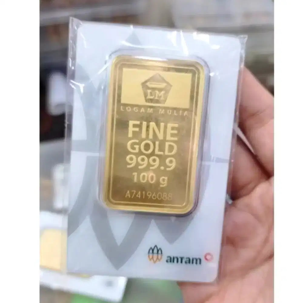 Emas Antam 100 Gram Tahun 2025