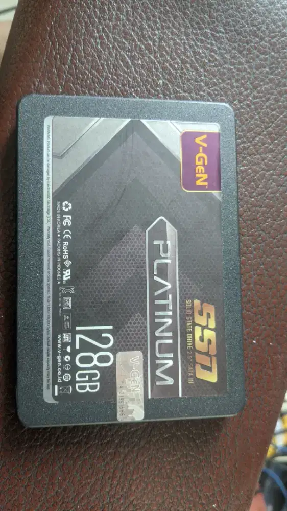 Hardisk SSD 128GB merk VGEN platinum kondisi mulus no rusak