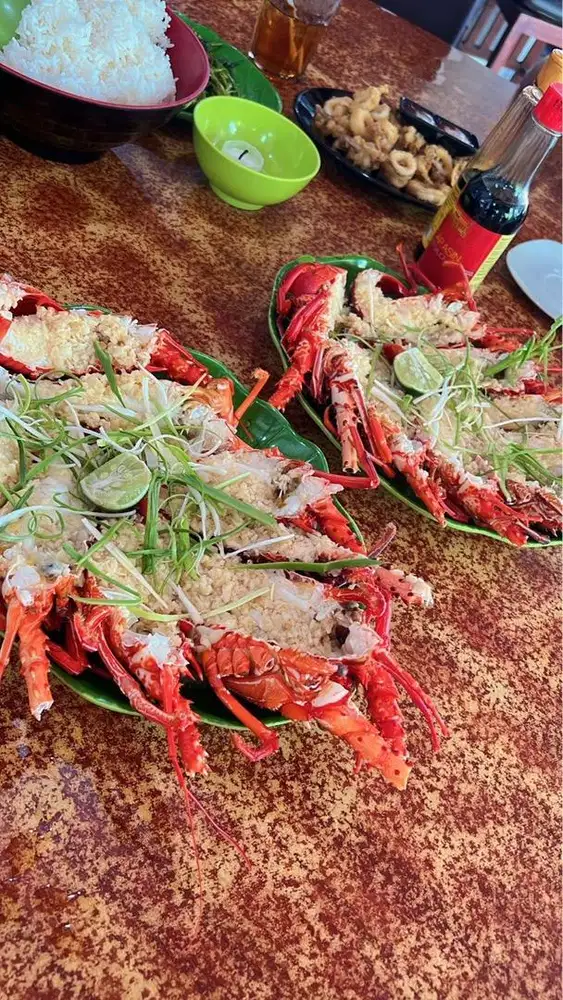 lowongan resto non halal bpk nangin milala