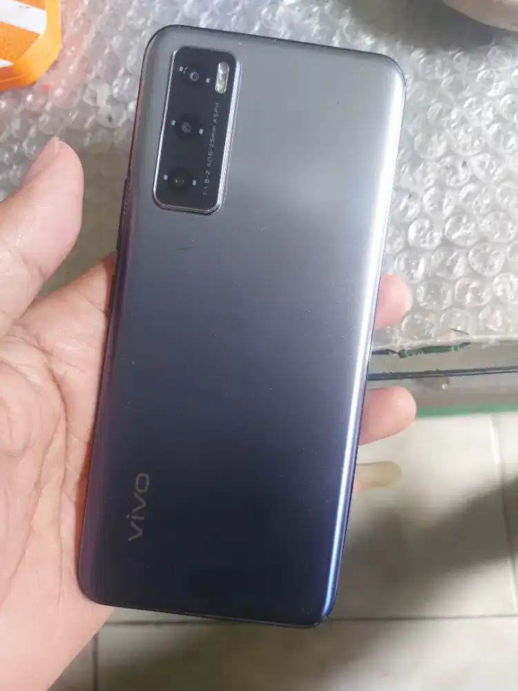 Vivo v20 se NFC 8+4/128 SUPER AMOLED