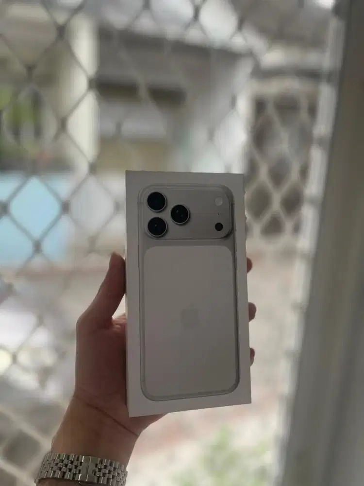 Jual Iphone 17 Promax Silver 256gb New Segel