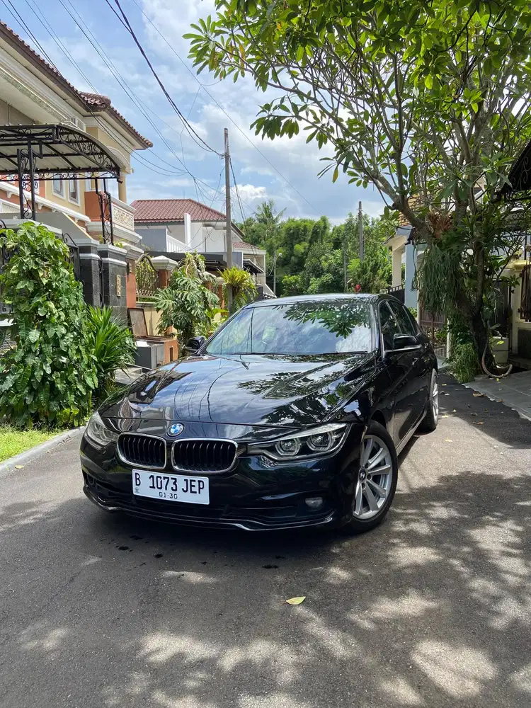 BMW F30 320i LCI 2015