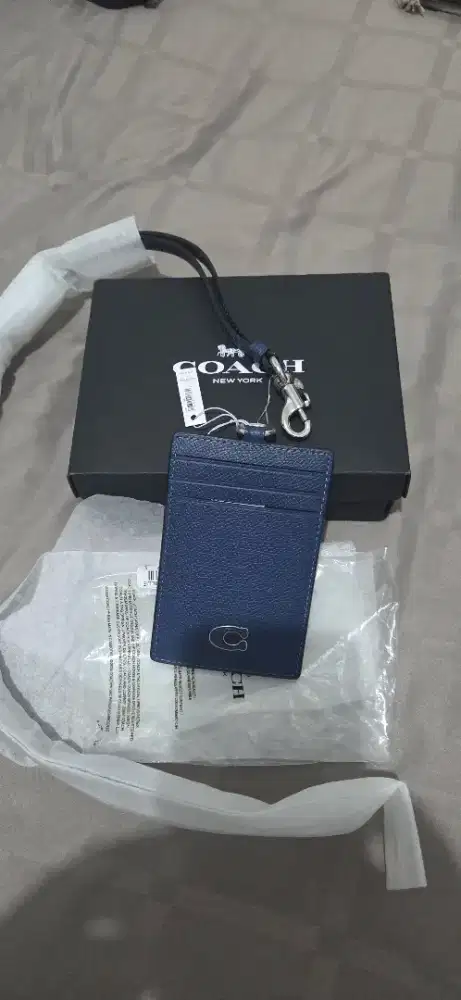 ID Lanyard with Signature Canvas COACH  - ORIGINAL 100%