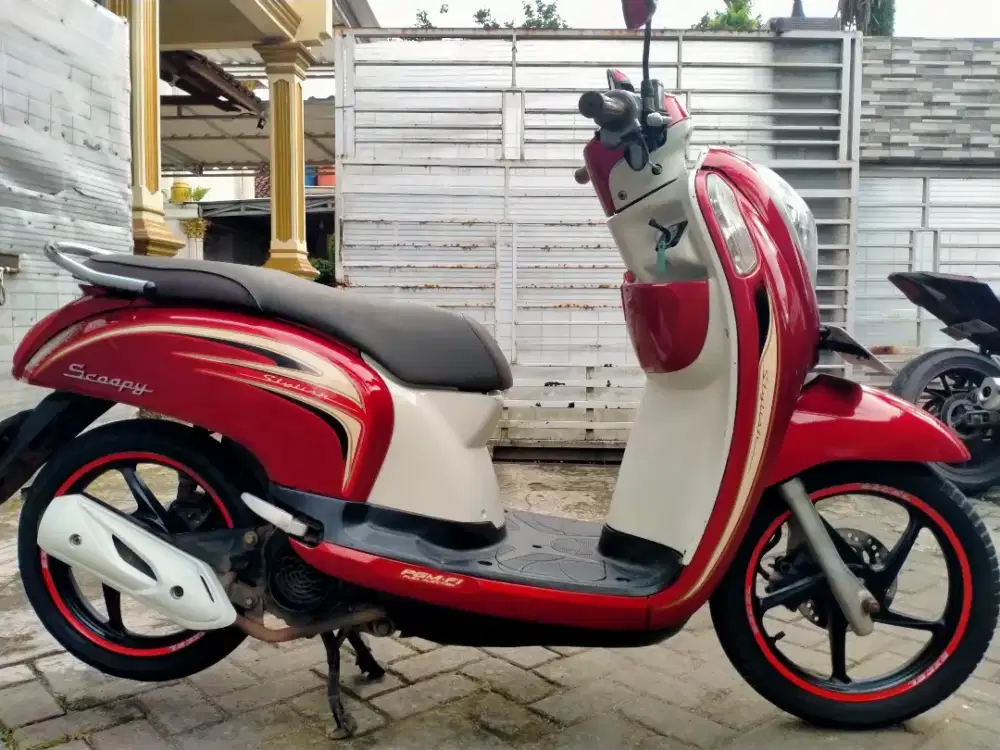 Honda Scoopy pajak hidup lengkap motor sehat kterangan detail dibawah