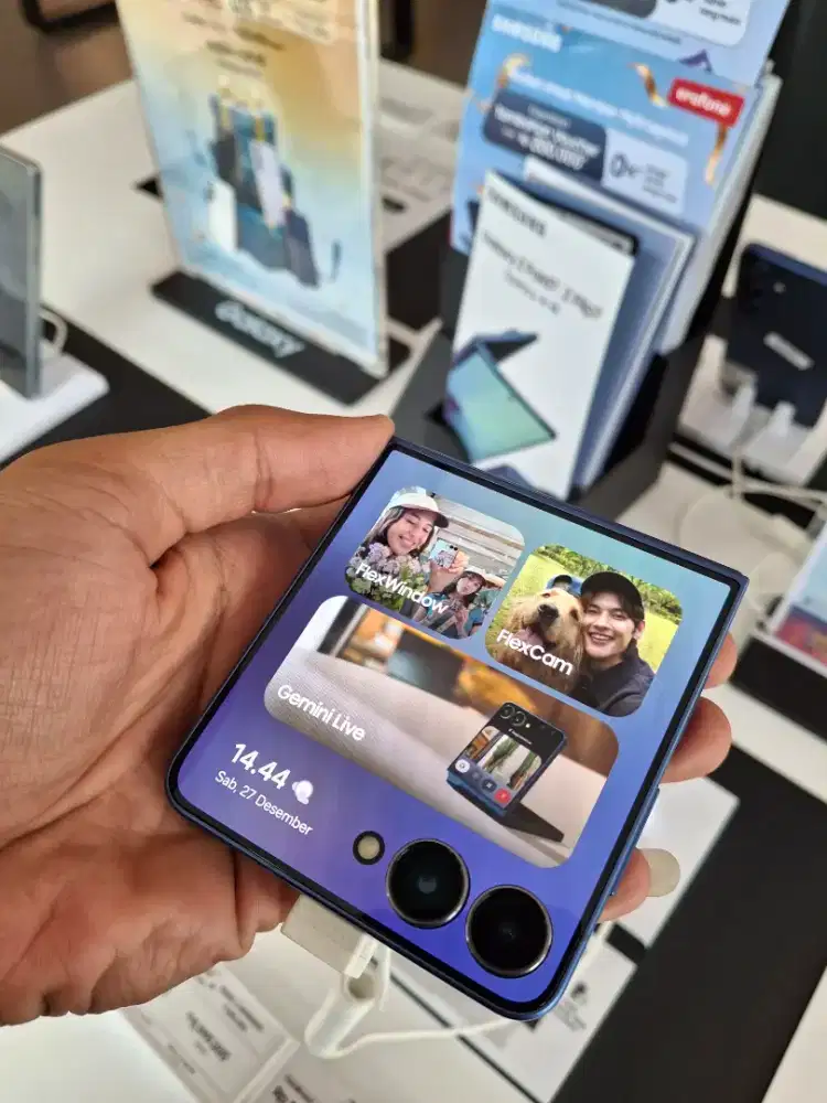 SAMSUNG Z FLIP 7 BONUS GALAXY BUDS 3 FE DAN SPEAKER PREMIUM