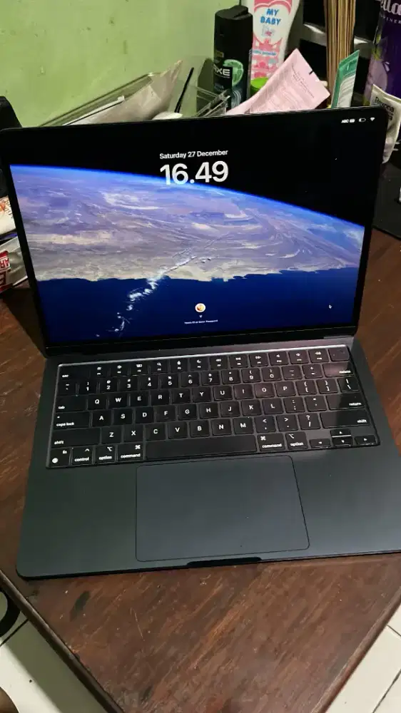 MacBook Air M2 2025 16/256gb