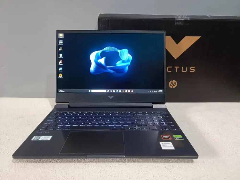 HP Victus 15 Ryzen 5 8645HS RAM 16GB SSD 512GB RTX 4050 144Hz | Fullse