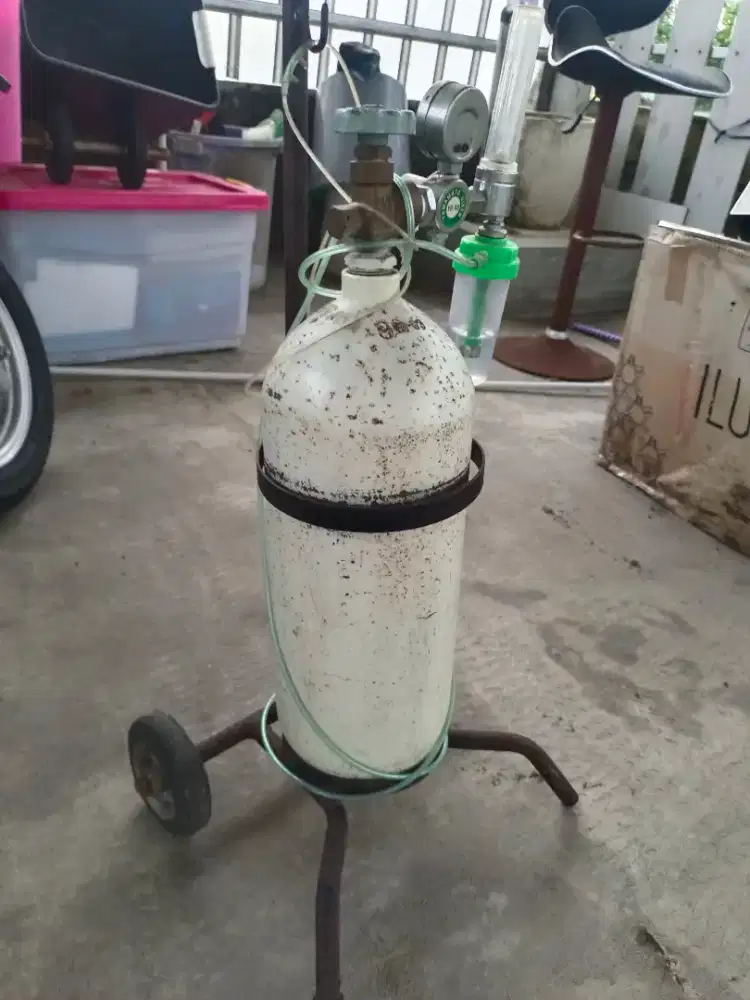 Tabung oksigen S.V