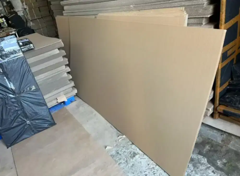 240x120cm double wall karton lembaran kraft ukuran triplek