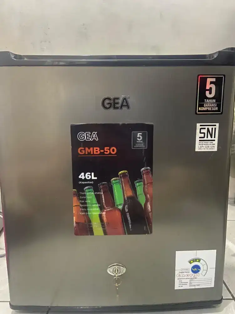 Kulkas gea mini baru 15bulan