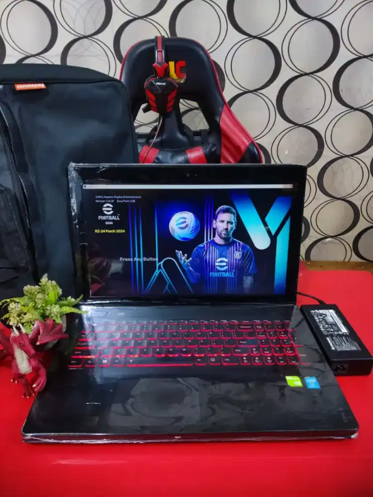 Lenovo Y510 Core i7 16/256GB Dual VGA Nvidia Siap Design