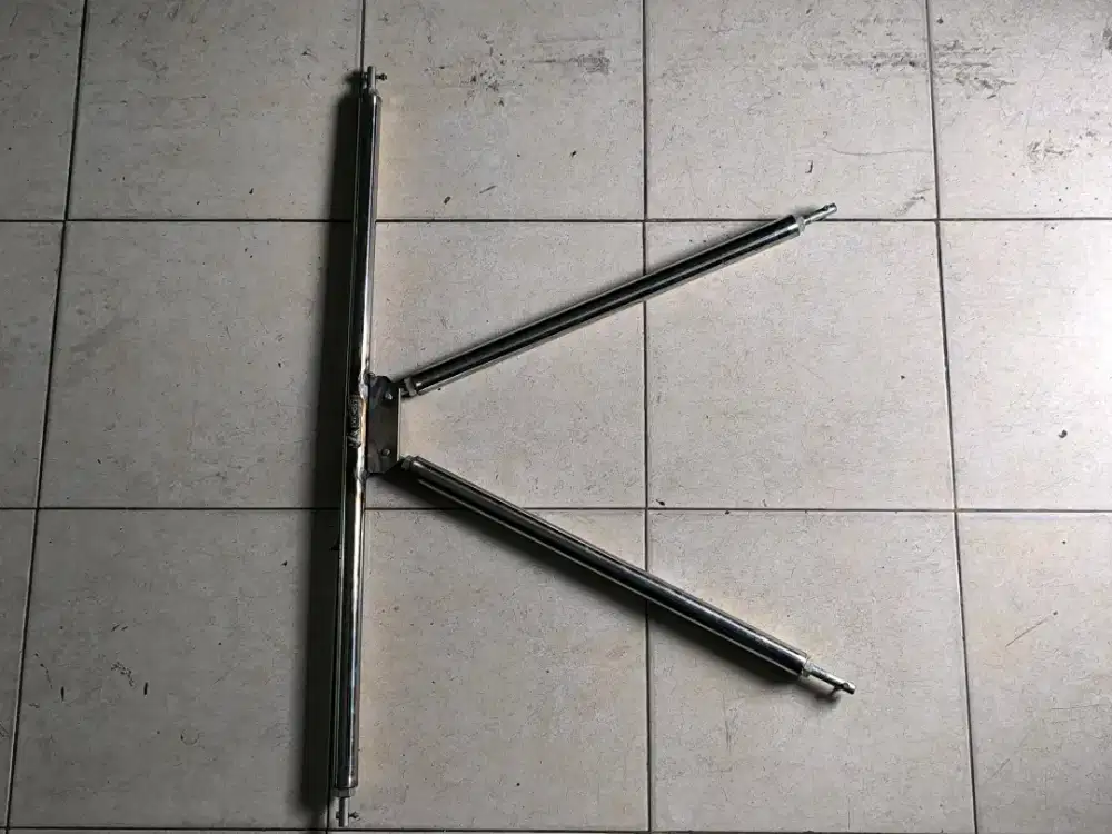 Jual stabilizer model K untuk bagasi mobil universal