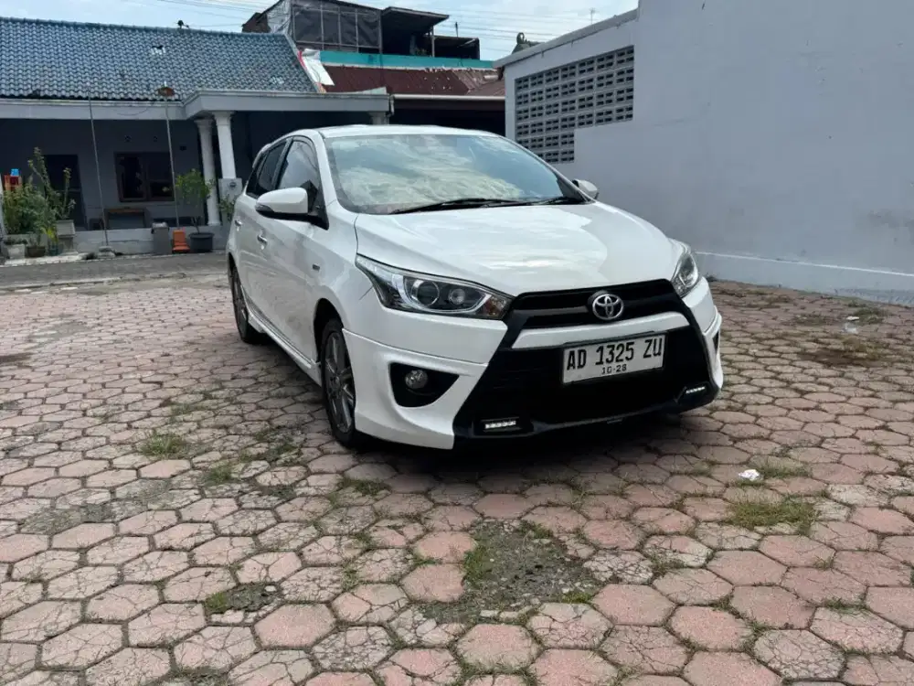 Yaris TRD Sportivo 2014 automatic