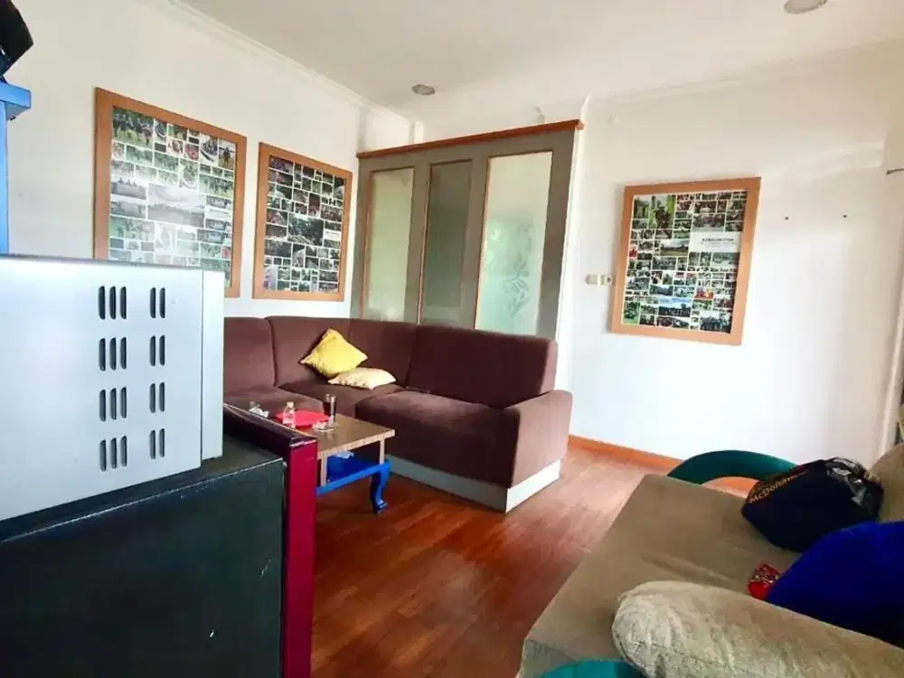 rumah siap huni di Ciwastra cocok untuk kantor harga masih bisa nego