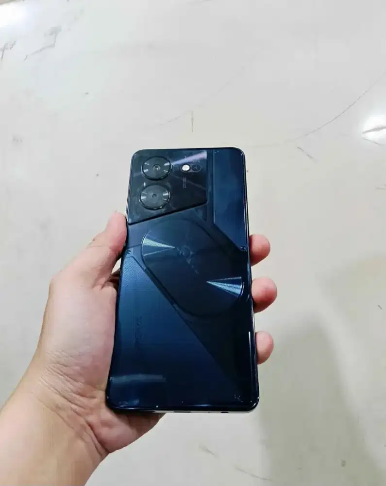 Tecno Pova 5 Pro 5G 8/256GB