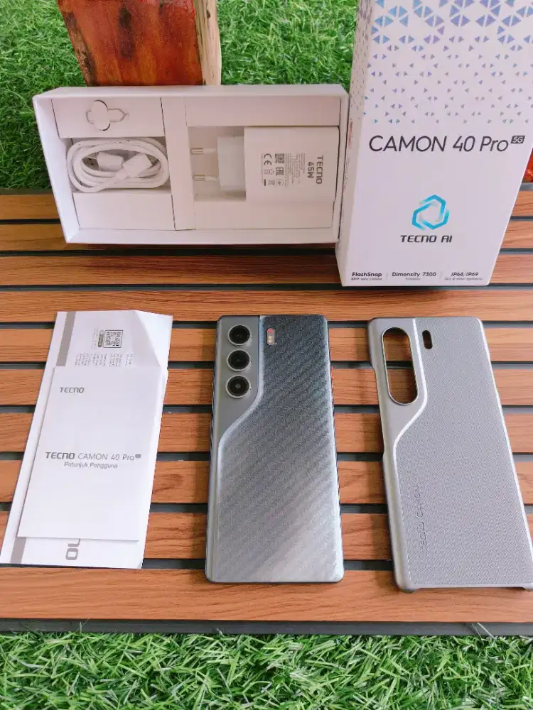 Tecno Camon 40 Pro 5G 8/256 Mulus Fullset Ori Garansi Panjang