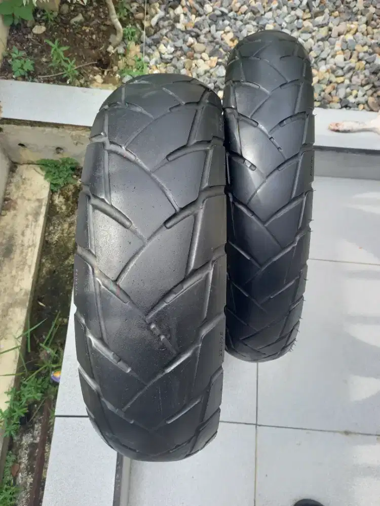 Ban sepeda motor ZENEOS TURINO