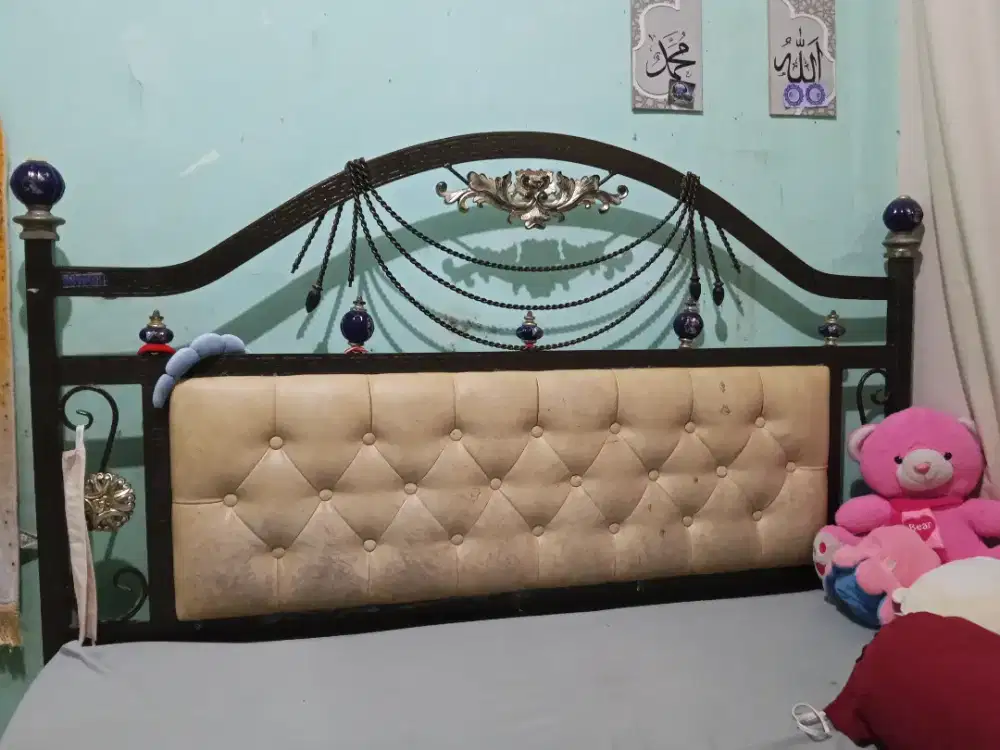 Di Jual Dipan Besi dan kasur springbed