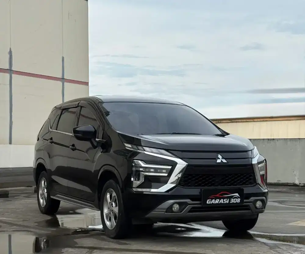 Mitsubishi New Xpander Sport AT Facelift Tahun 2021 Warna Hitam