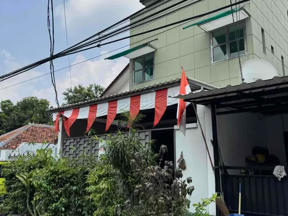 Town house Cantik 3lt Furnished