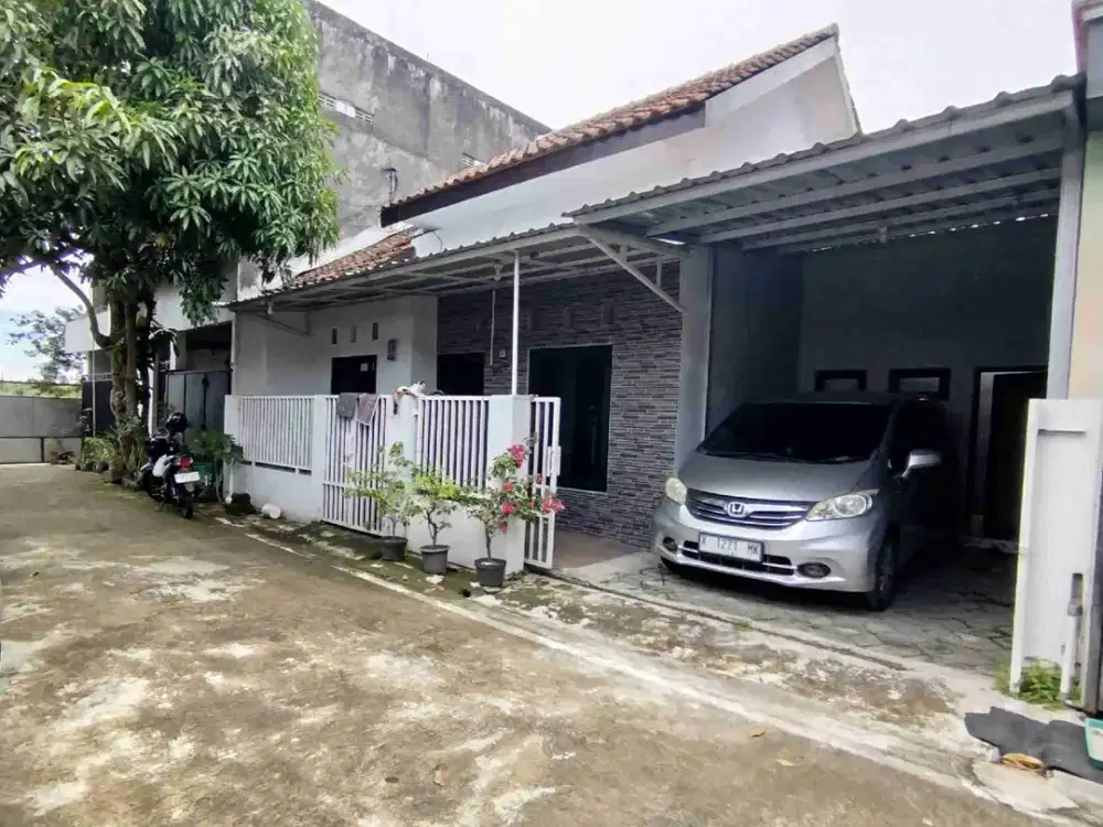 Rumah Second Bagus Di Perumahan Gumpang Kartasura