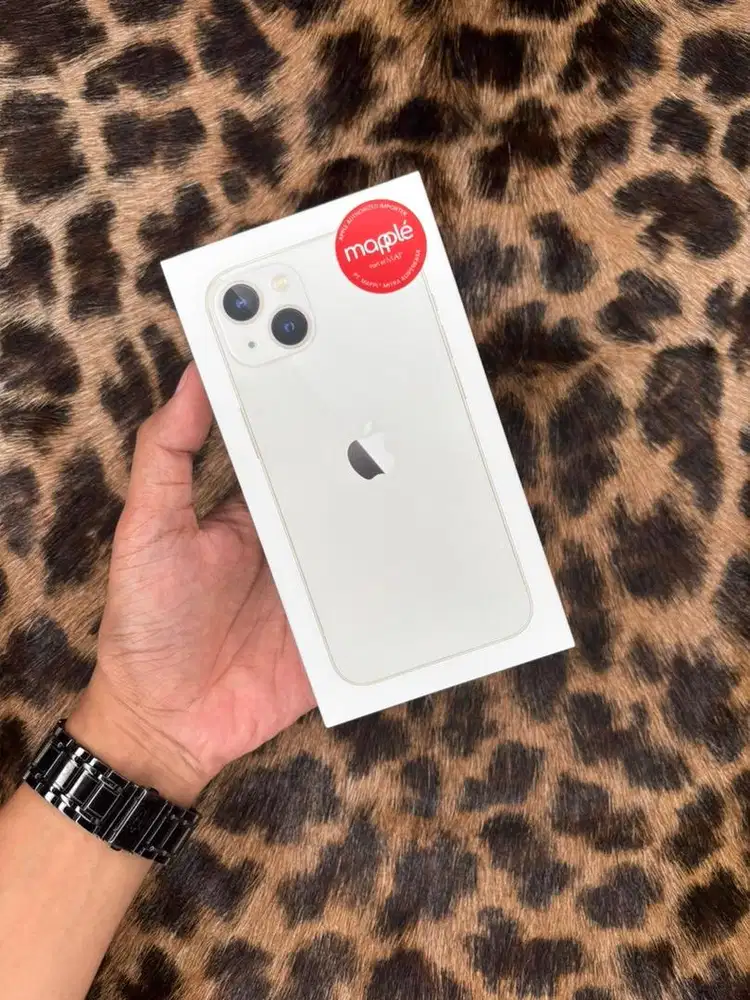 New iPhone 13 128GB Resmi (Starlight)