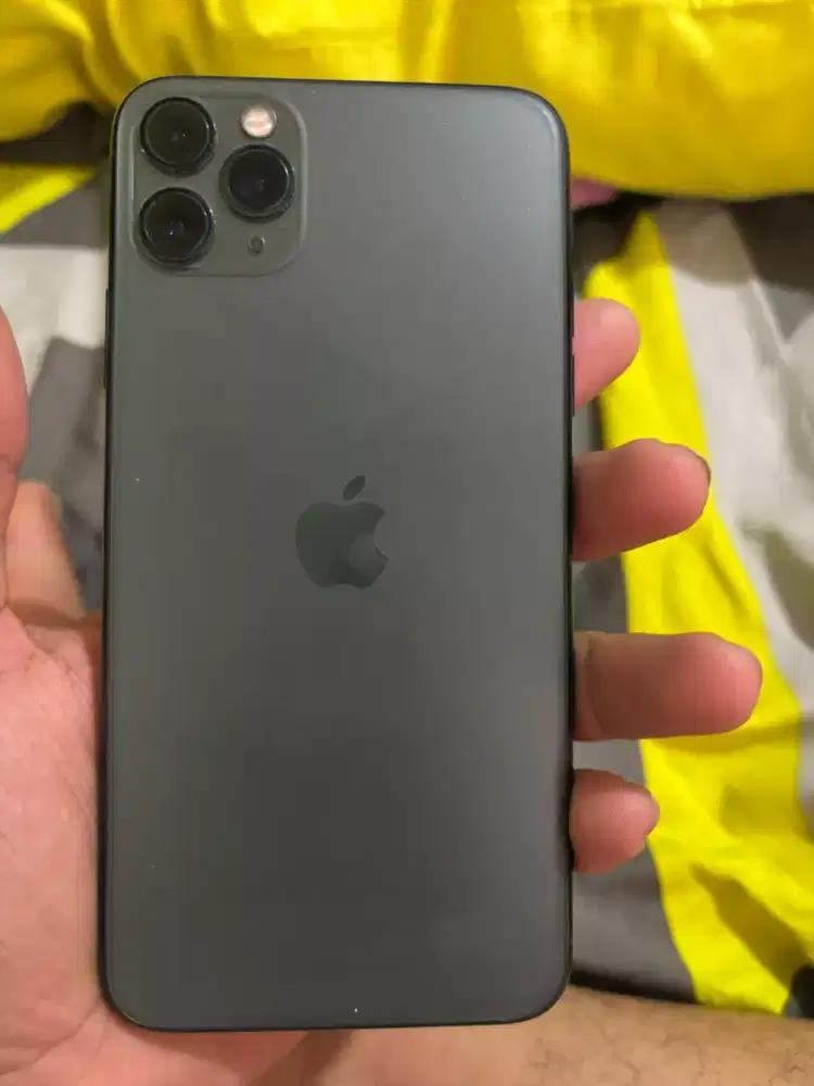 iPhone 11 pro max 3,3 negoin detail informasi di deskripsi
