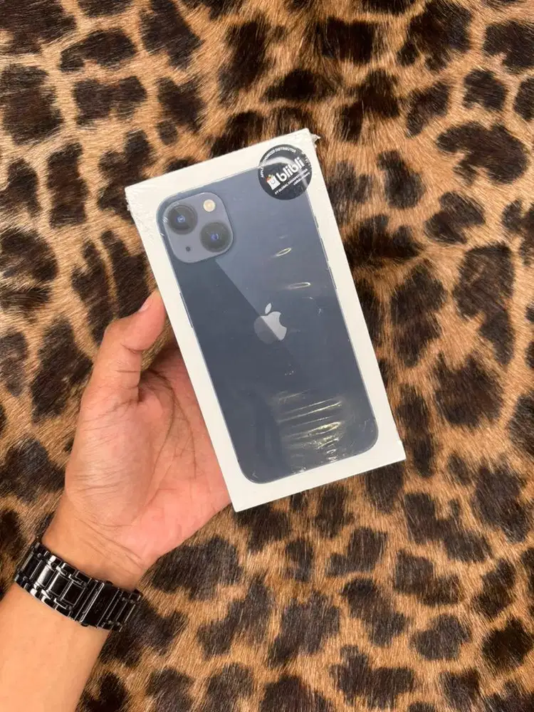 New iPhone 13 128GB Resmi (Midnight)