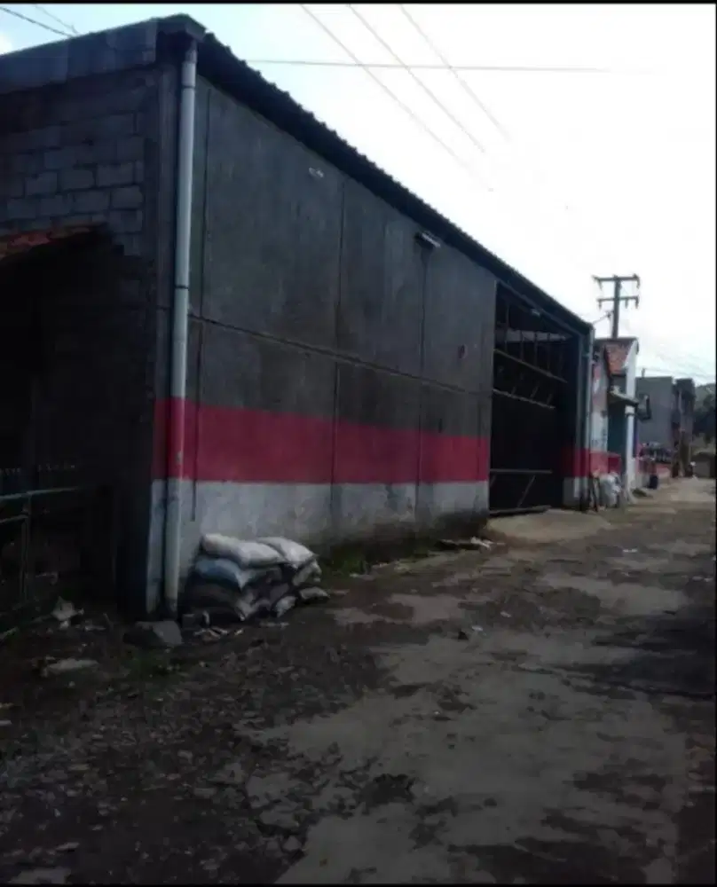 Gudang aktif siap pakai