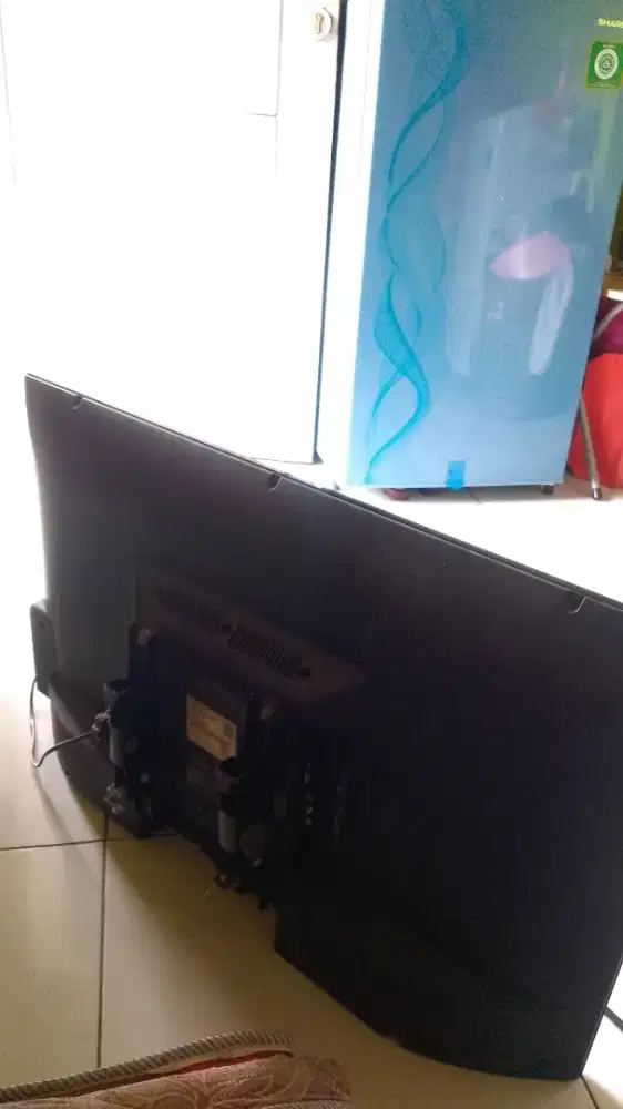 Dijual TV LED merek Politron