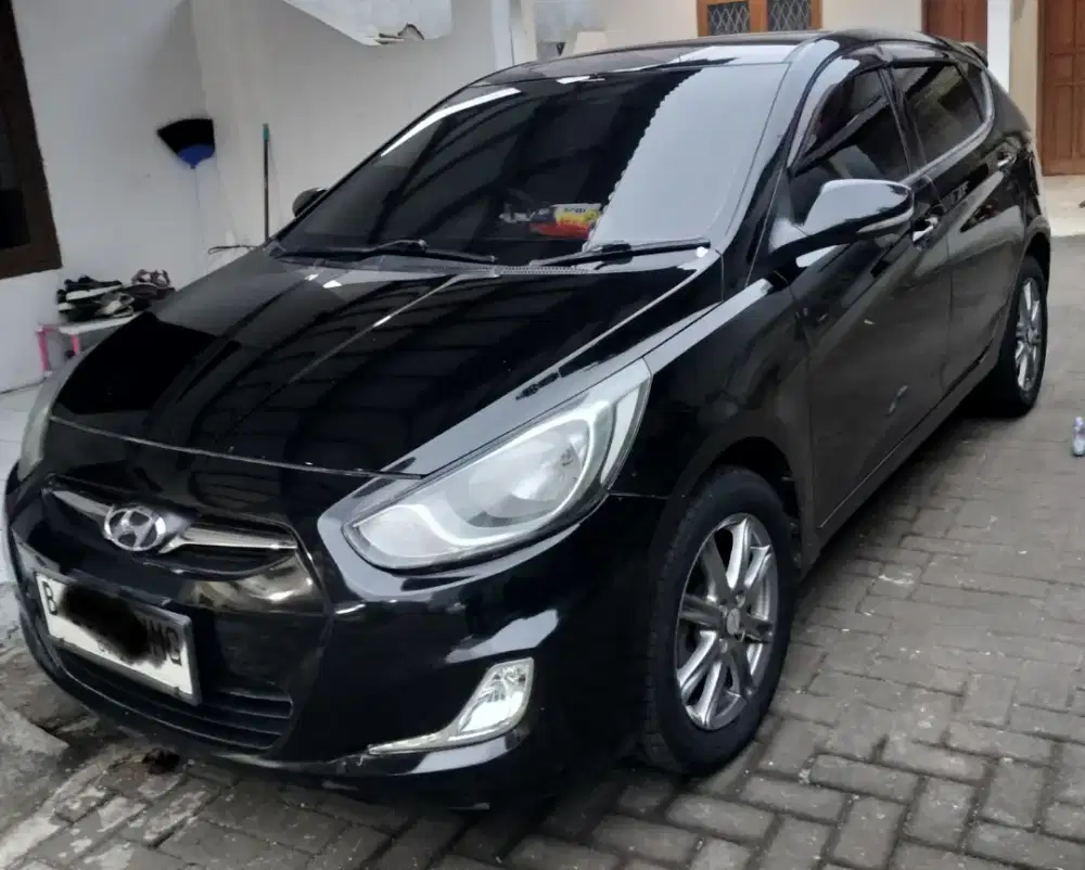 Hyundai Grand Avega 2012 Bensin