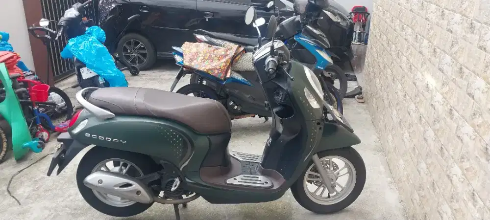 Honda scoopy mantab