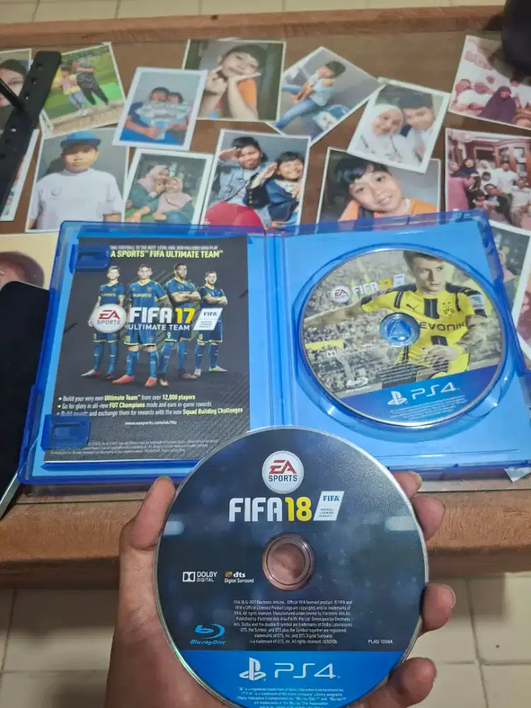Bundle Kaset BD PS4 PlayStation 4 FIFA 17 Fullset & 18 no box ORI