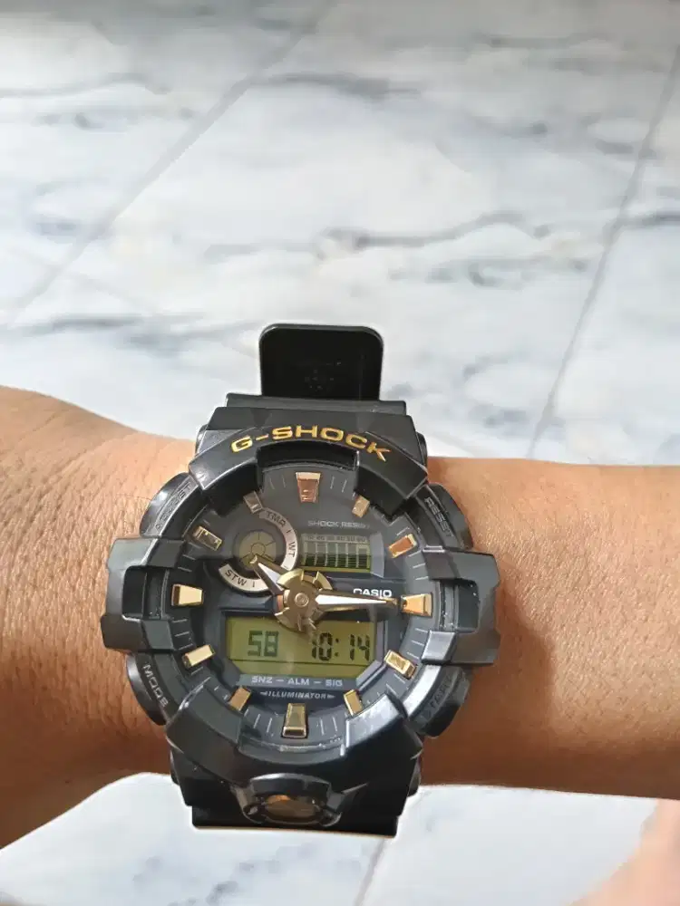 Casio G-Shock GA-710B