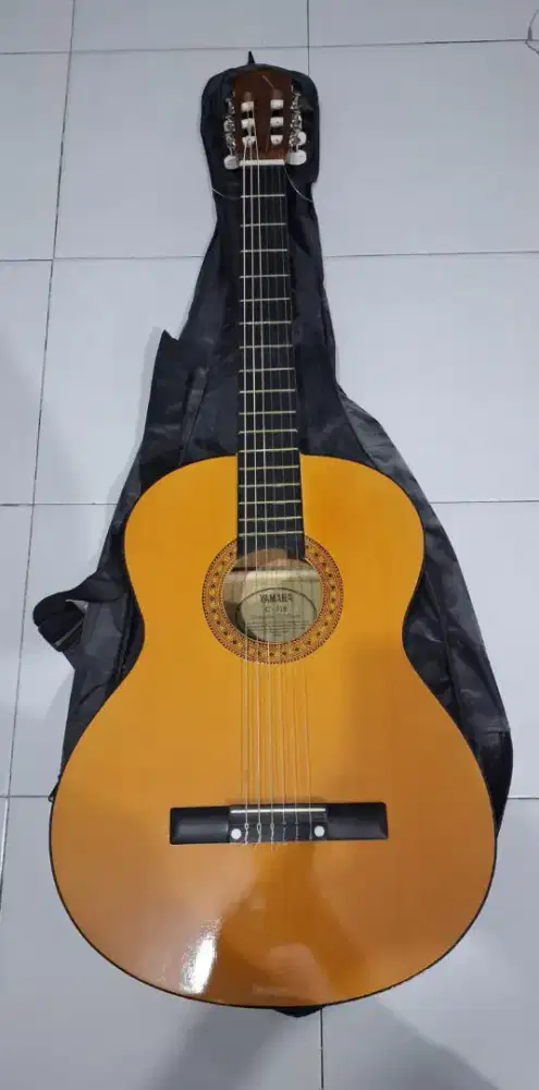 Gitar baru clasik yamaha 315