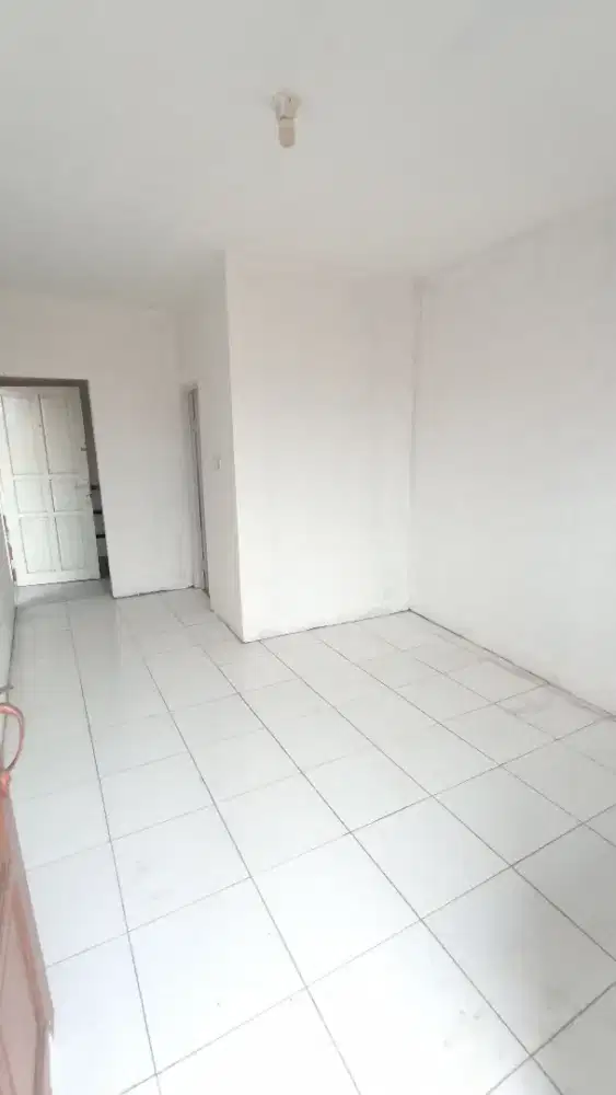 Disewakan Kos Baru, bersih dan nyaman: Jakarta selatan