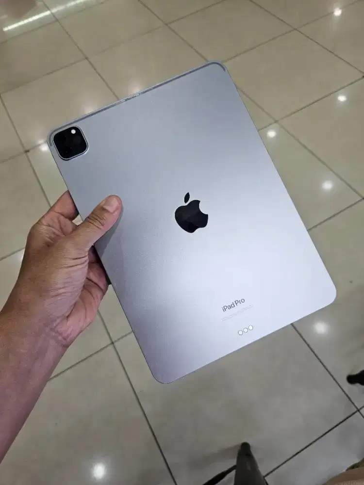 Iphone pro M2 128gb inter 11inc