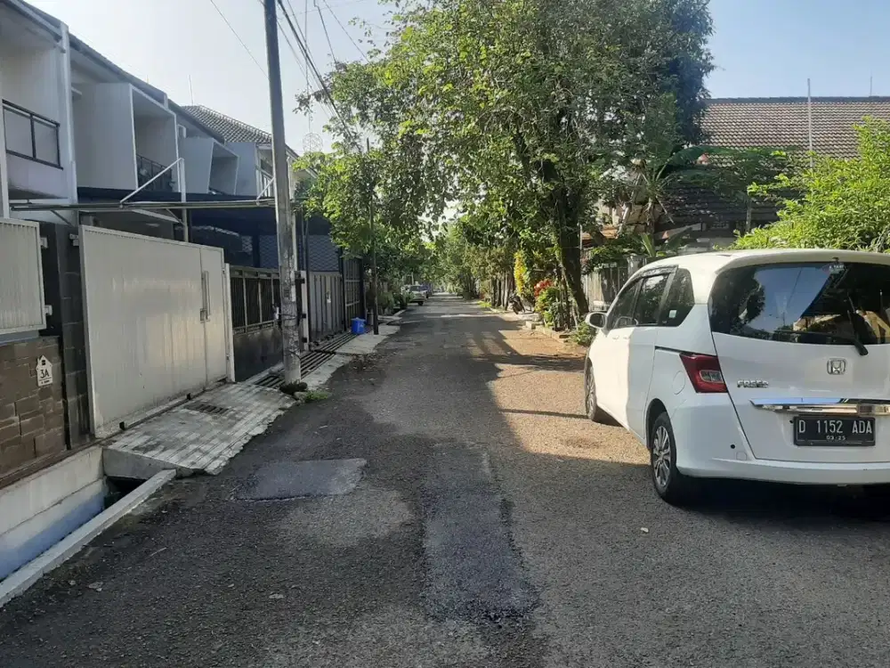 rumah lama hitung tanah di pusat kota harga masih bisa nego