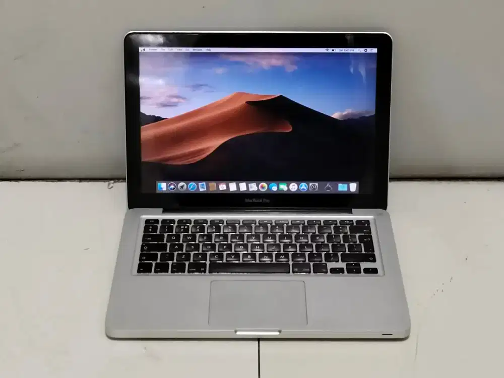 Macbook pro 2012 Intel core i5 ram 10 gb hdd 500 gb