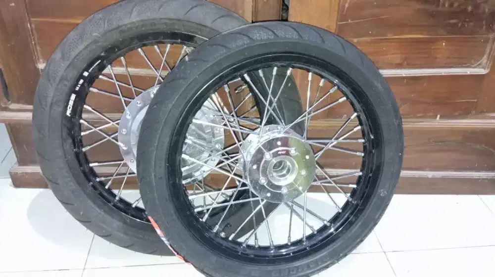 VELG JARI R14 PNP VARIO 125/150