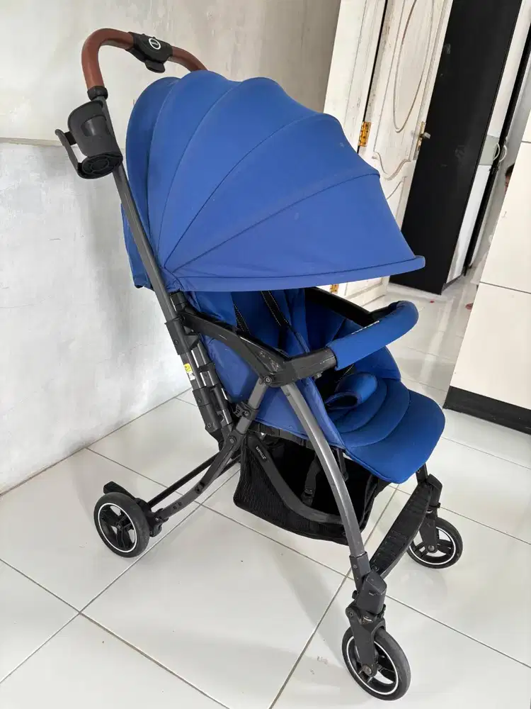 Dijual stroller Baby elle