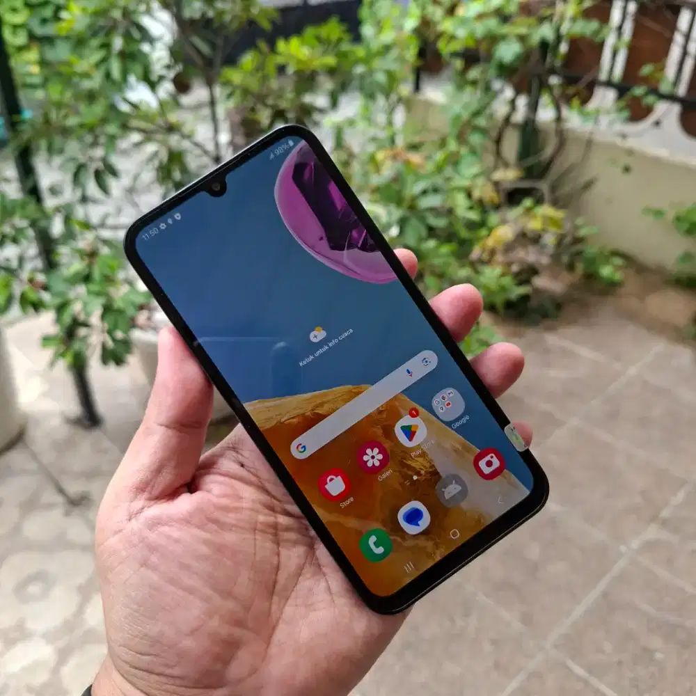 Samsung M15 5G 6/128GB bekas garansi resmi sein