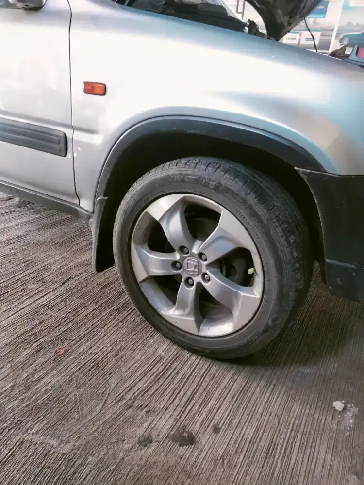 Velg honda hrv r 17
