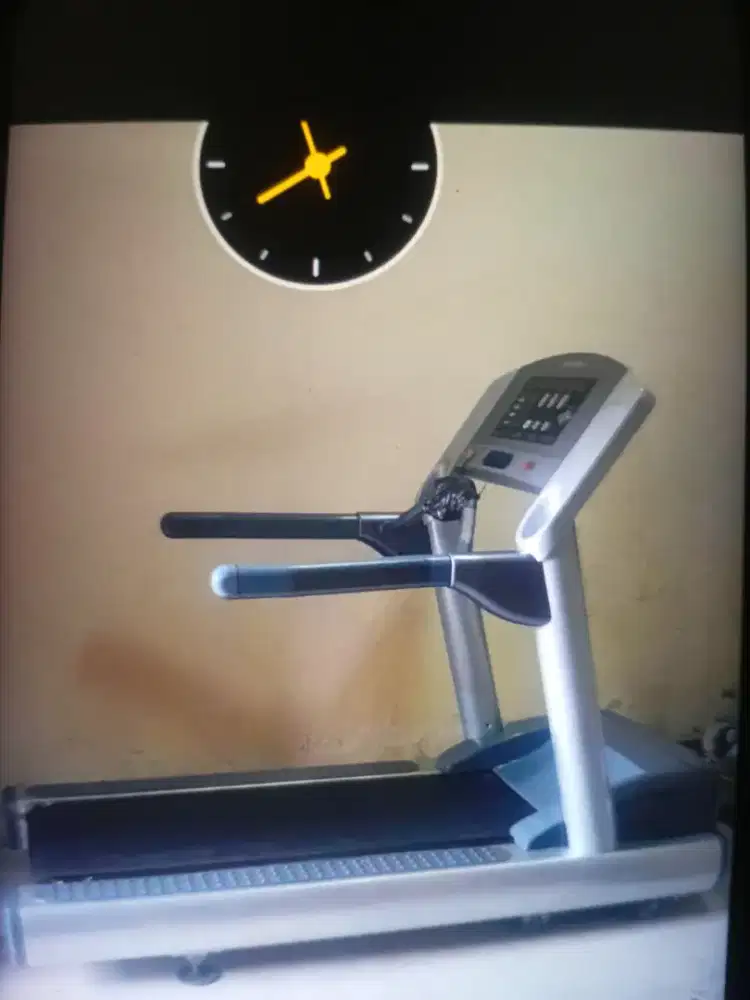 Treadmill life fitness