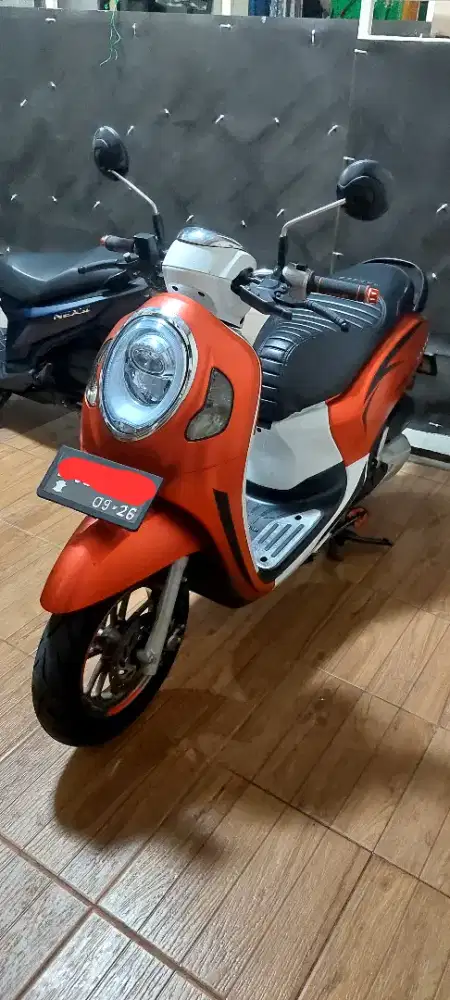Scoopy stylish 2021 keyless