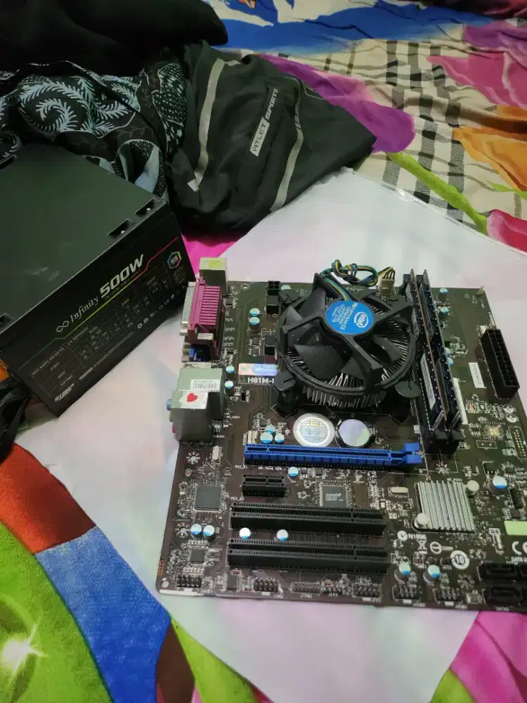Paketan mobo H81m + i5 4460 + ram 8gb 4x2 ddr4 + psu 500 wat 80 bronze