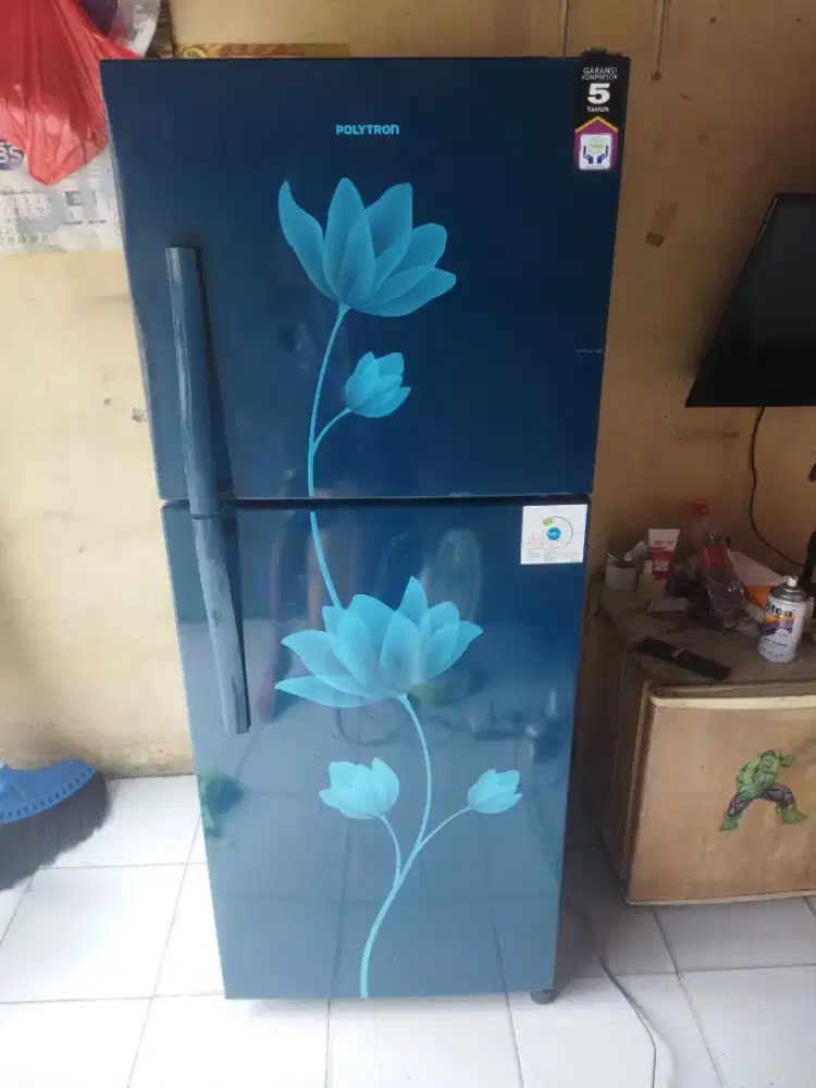 Jual kulkas 2 pintu normal dingin beku cepat merk POLYTRON BALEZZA