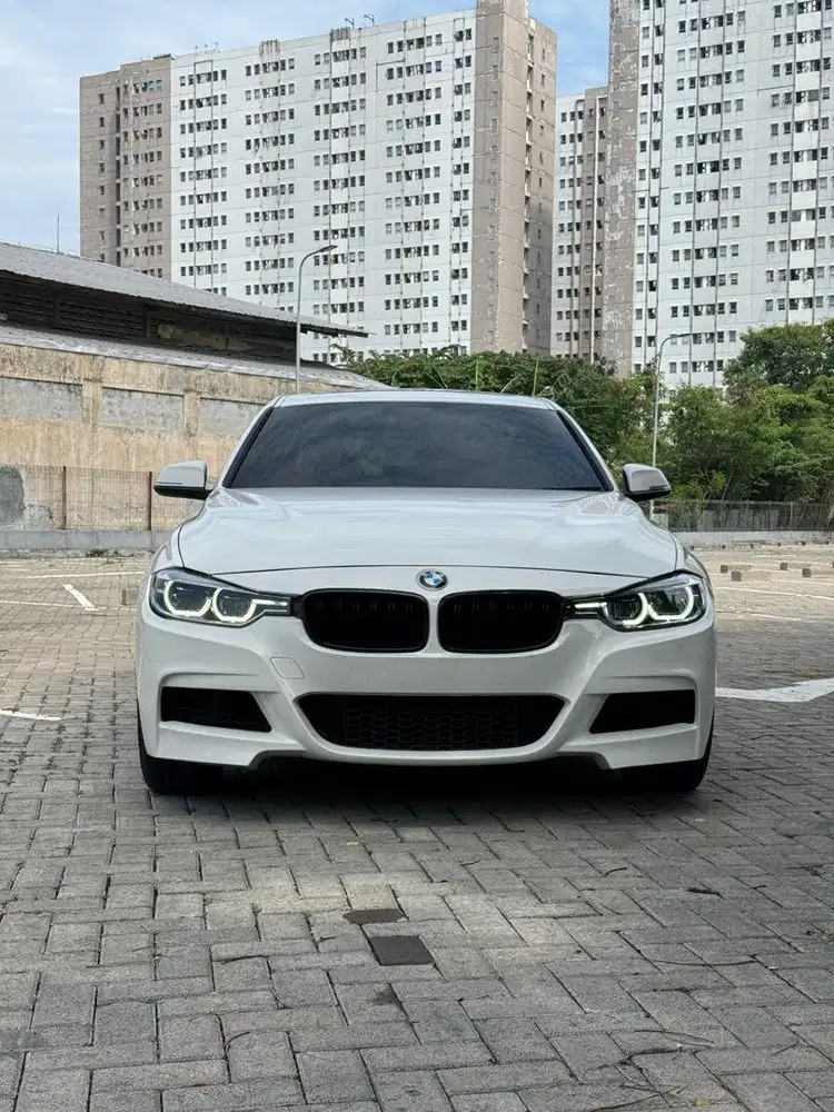 F30 330i M sport LCI Low km