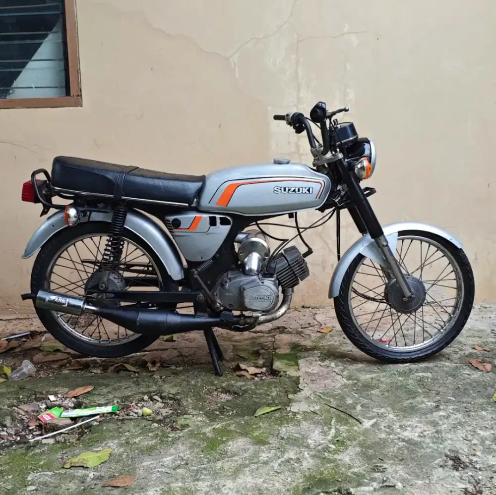 Jual Cepat, Suzuki A100 Silver Ss Lengkap
